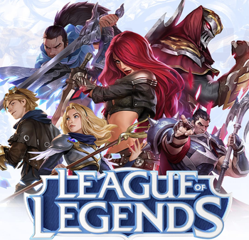 凯恩在今天的训练中表现出色。他在热身、传球练习和...